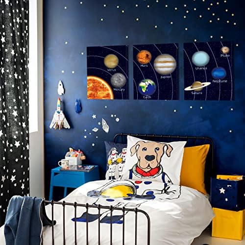 KAIRNE Kids Space Room Decor Изградения Набор от стенни рисунки в Космическото Пространство от 3 теми (12x16 инча) - Детска Снимка на Планетата Снимки на Слънчевата Система модул з?