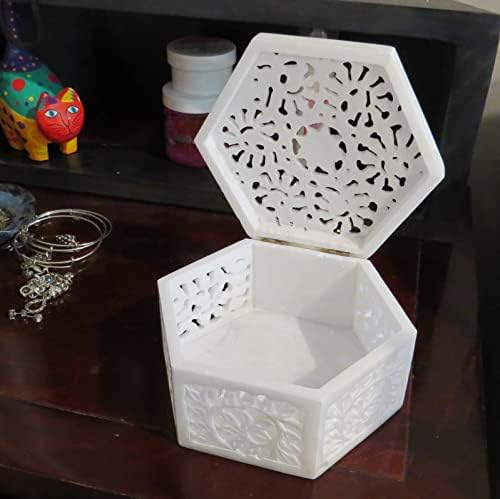 Малък Ковчег за бижута UniDeco за момичета - Подаръчни кутии за бели обици 6,0 см - Кутия за украшения са ръчно